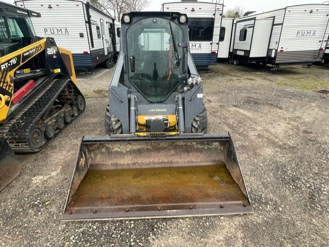 2017 John Deere 318G Skid Steer Loader