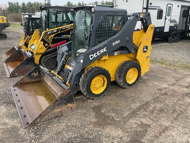 2017 John Deere 318G Skid Steer Loader
