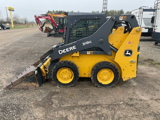 2017 John Deere 318G Skid Steer Loader