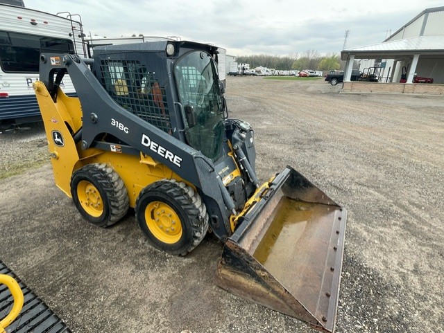 2017 John Deere 318G Skid Steer Loader