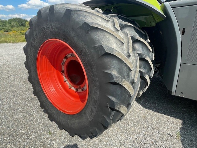 2021 CLAAS XERION 5000 Tractor 4WD