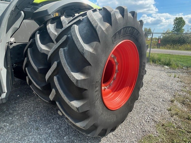 2021 CLAAS XERION 5000 Tractor 4WD