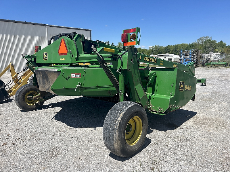 2001 John Deere 946 Mower Conditioner
