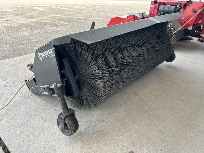 2018 Misc M24P5FMOR Broom