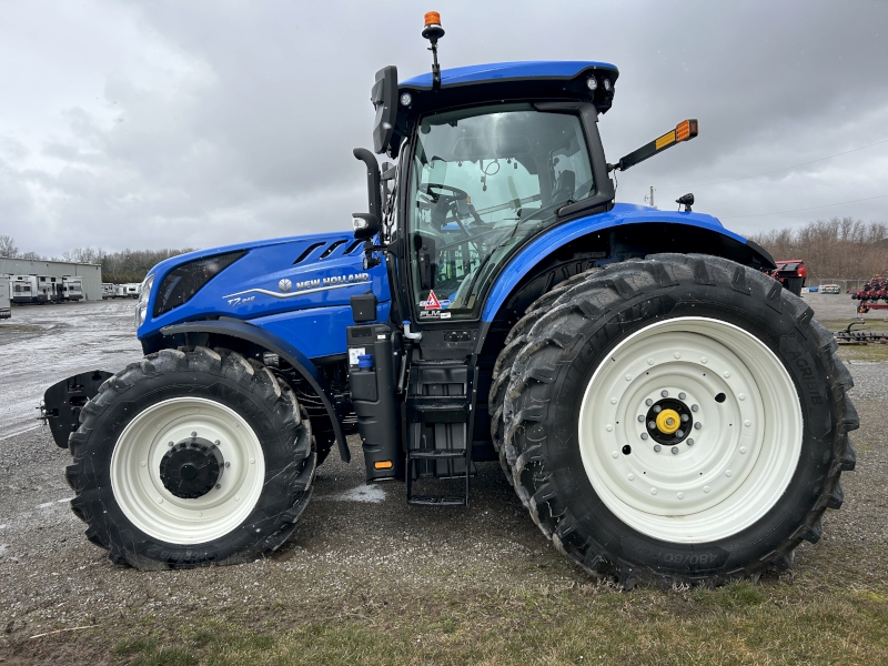 2026 New Holland T7.245 PLMI Tractor