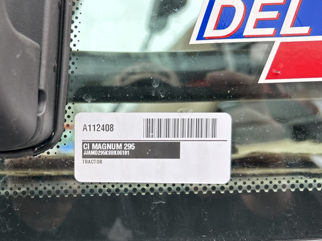 2026 Case IH MAGNUM 295 Tractor