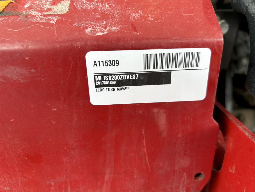 2017 Misc IS3200ZBVE37 Mower/Zero Turn