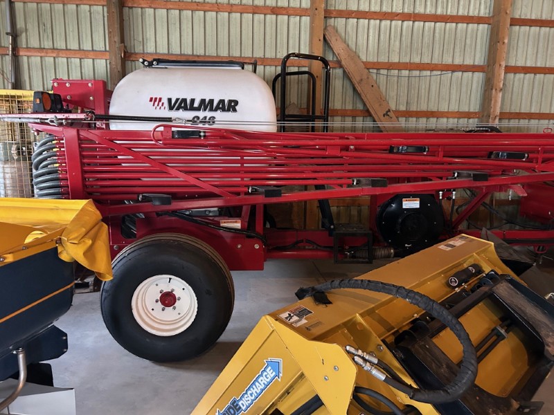 2022 Salford VALMAR 246 Fertilizer Spreader