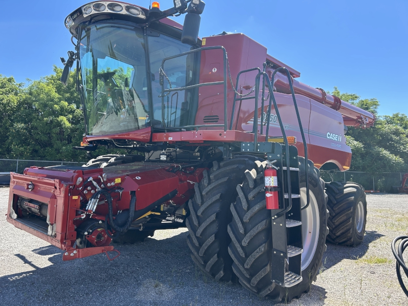 2023 Case IH 8250 Combine
