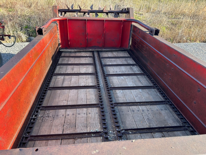 1972 International 575 Manure Spreader