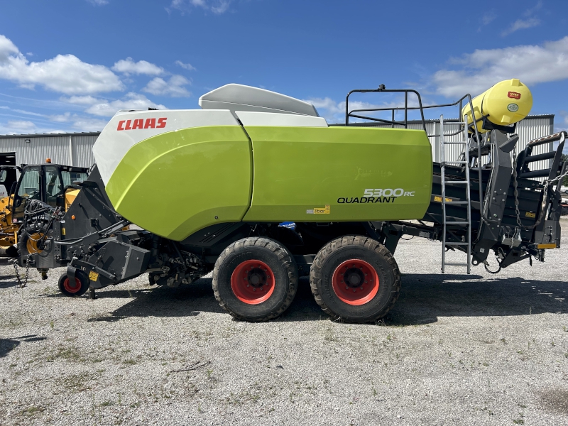 2021 CLAAS 5300 ROTOCUT Baler/Square