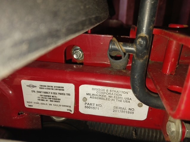 2017 Misc IS3200ZBVE37 Mower/Zero Turn