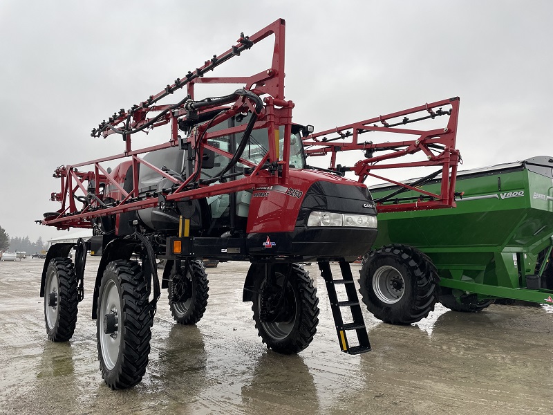 2023 Case IH PATRIOT 2250 Sprayer/High Clearance