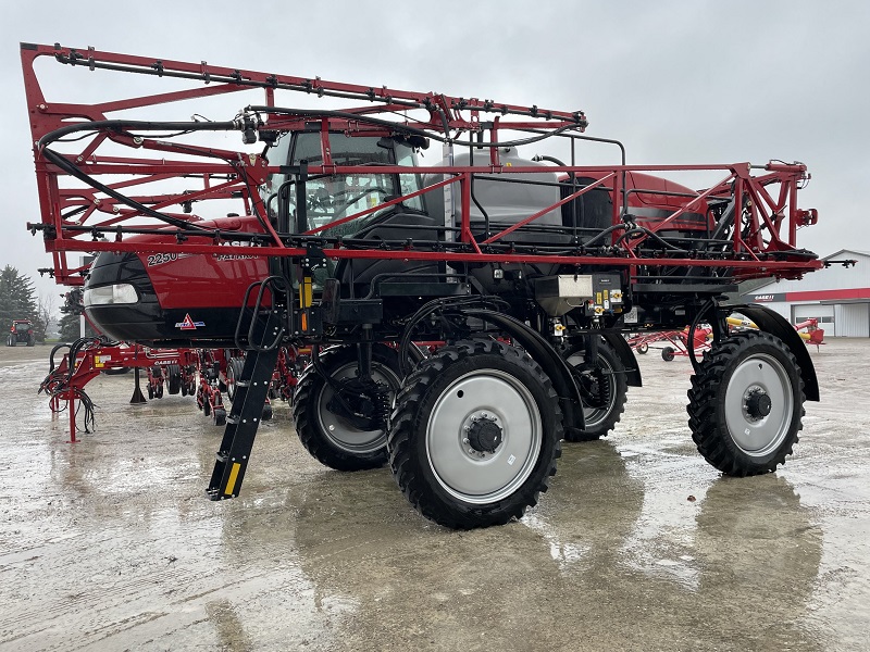 2023 Case IH PATRIOT 2250 Sprayer/High Clearance