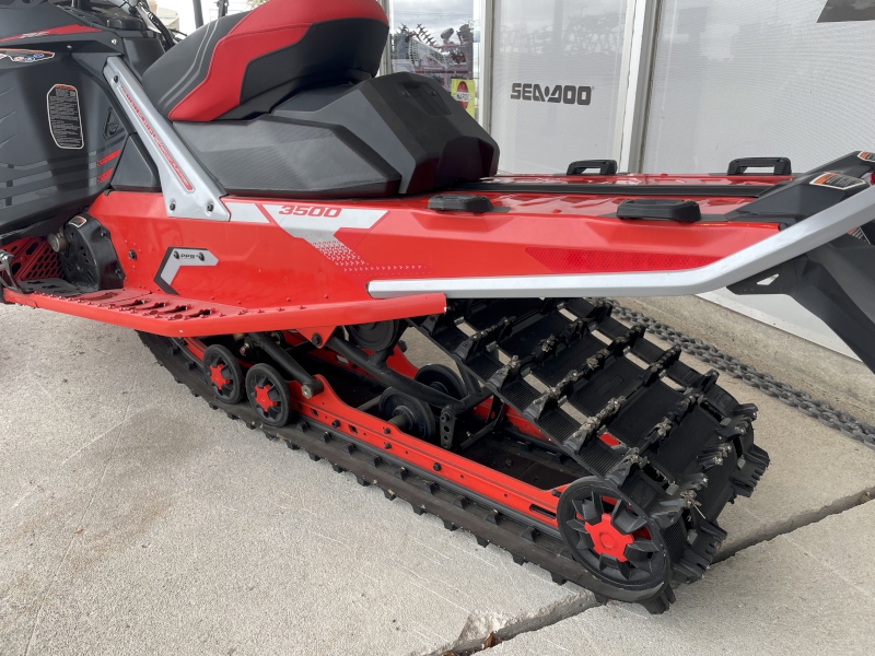 2022 Ski-Doo RAVE 850 Snowmobile