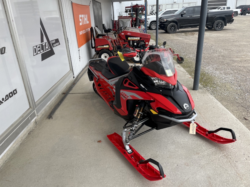 2022 Ski-Doo 850 Snowmobile