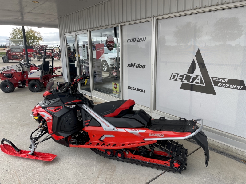 2022 Ski-Doo 850 Snowmobile