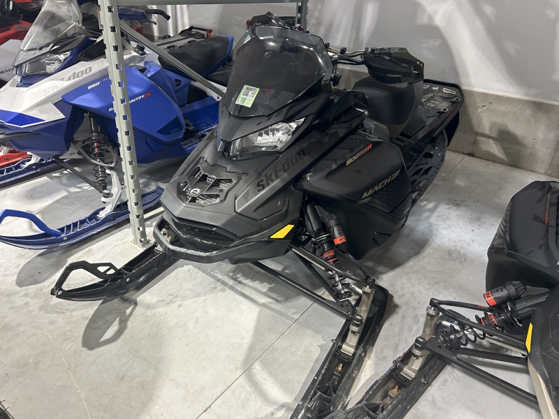 2022 Ski-Doo MACH Z 900 Snowmobile