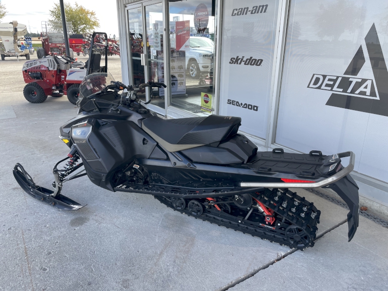 2022 Ski-Doo 900 TURBO R Snowmobile