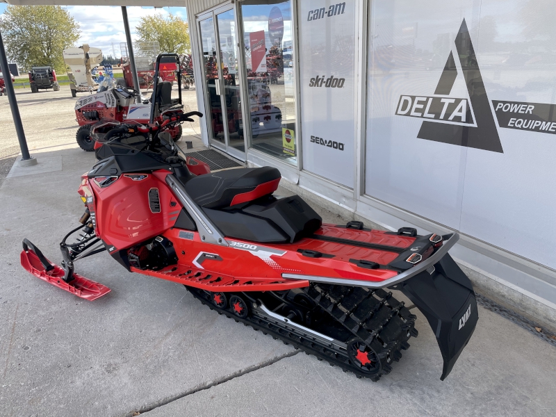 2023 Ski-Doo 850 RE Snowmobile