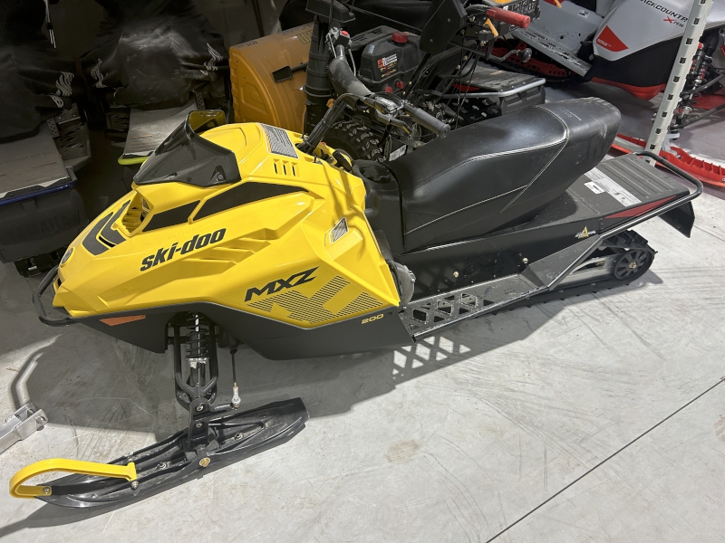 2024 Ski-Doo YWRB Snowmobile