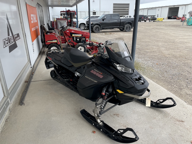 2022 Ski-Doo 900 TURBO R Snowmobile