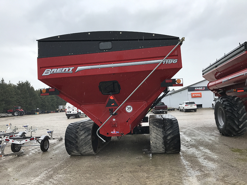 2022 Brent 1196 Grain Cart