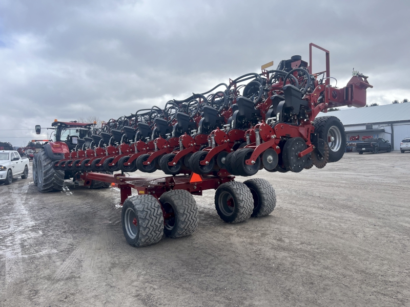 2022 Case IH 2140-12/24R Planter