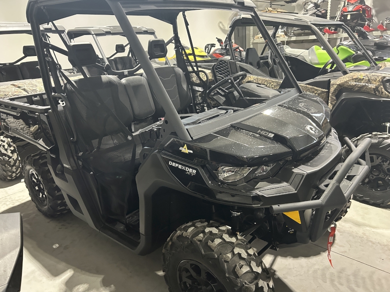 2024 Can-Am 8FRF Side by Side