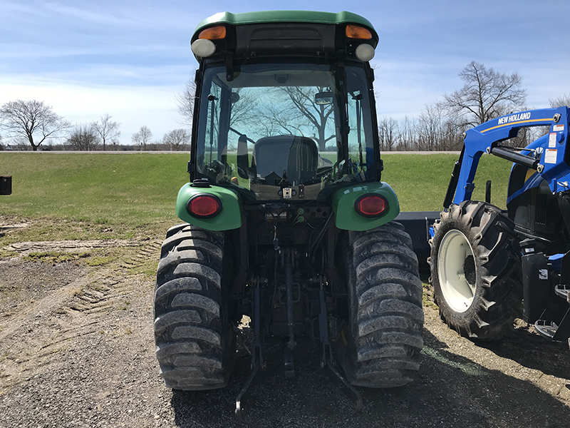 2011 John Deere 3520 Tractor Compact