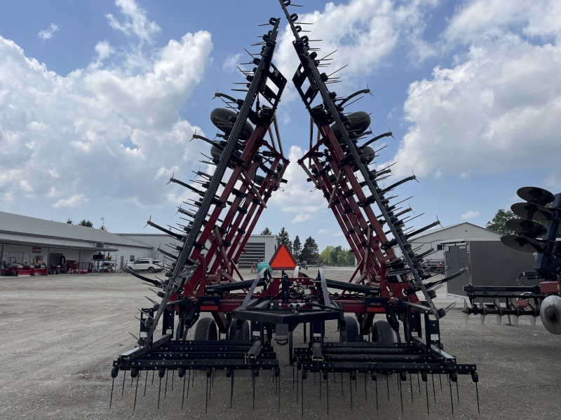 2016 Case IH TM255 Field Cultivator