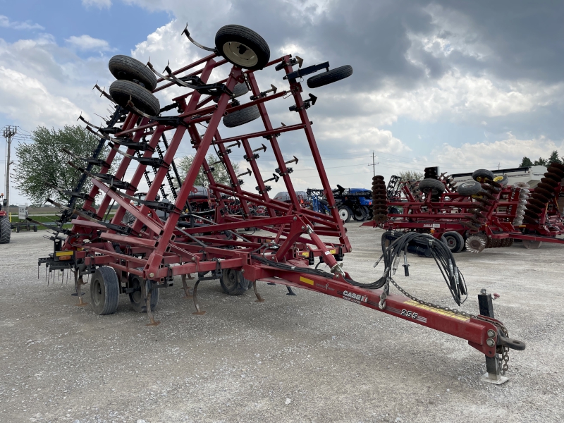 2016 Case IH TM255 Field Cultivator