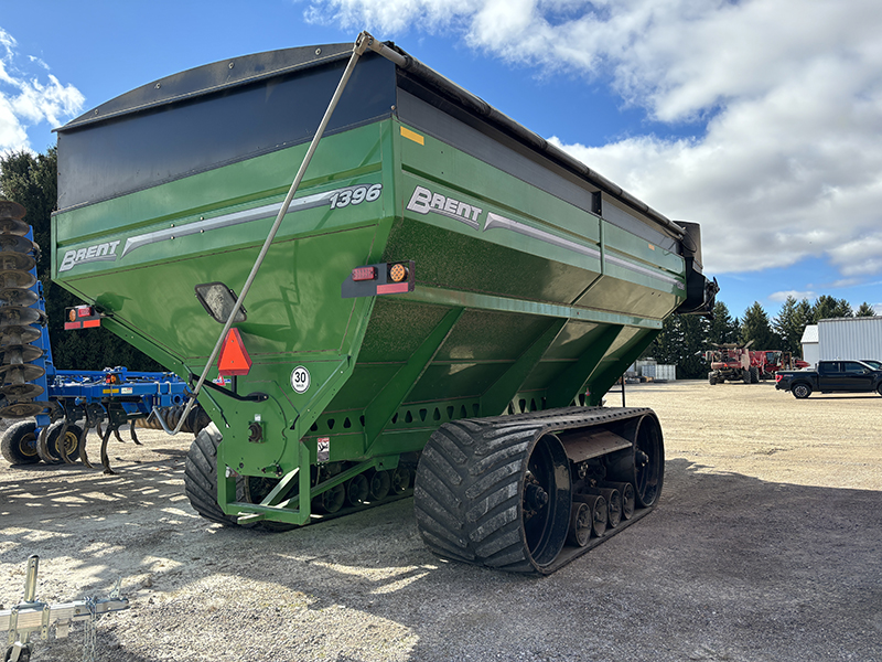 2020 Brent 1396 Grain Cart