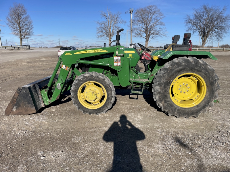 2010 John Deere 5065E Tractor