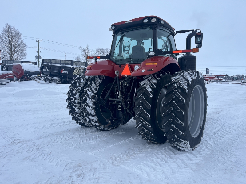 2018 Case IH MAGNUM 220 Tractor