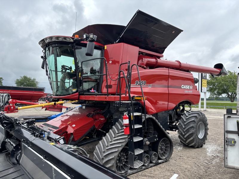 2023 Case IH 9250 Combine