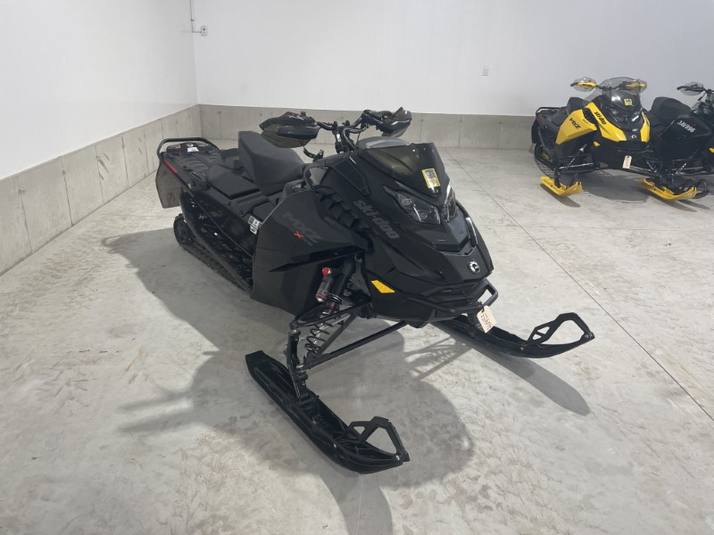 2025 Ski-Doo 850 Snowmobile