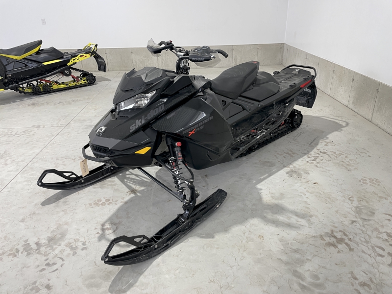 2022 Ski-Doo 850 Snowmobile