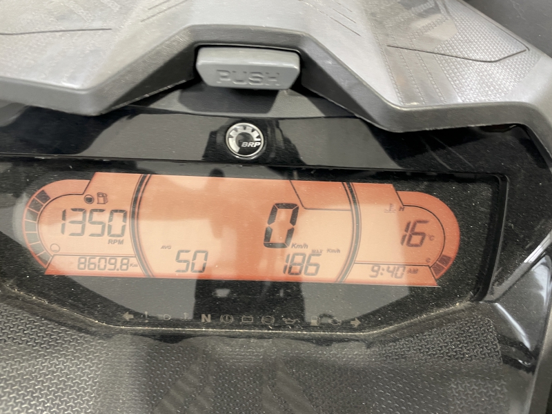 2022 Ski-Doo 850 Snowmobile