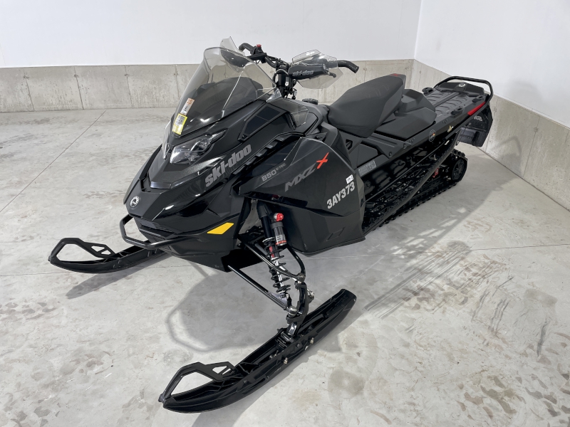 2024 Ski-Doo MXZ X 850 Snowmobile