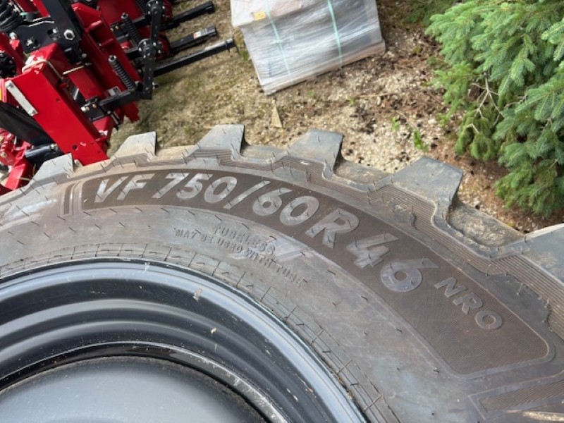 2025 Misc VF750/60R46 Tires