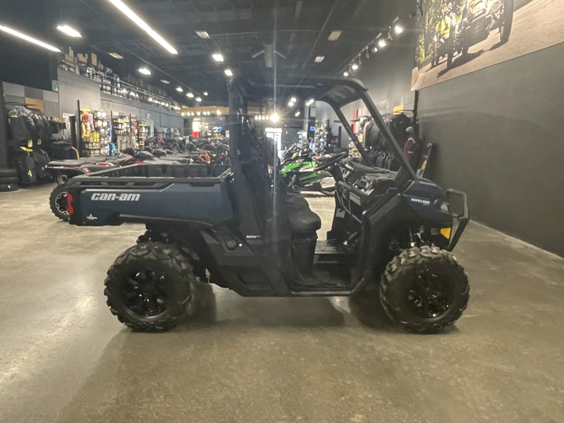 2025 Can-Am 7ESB Side by Side