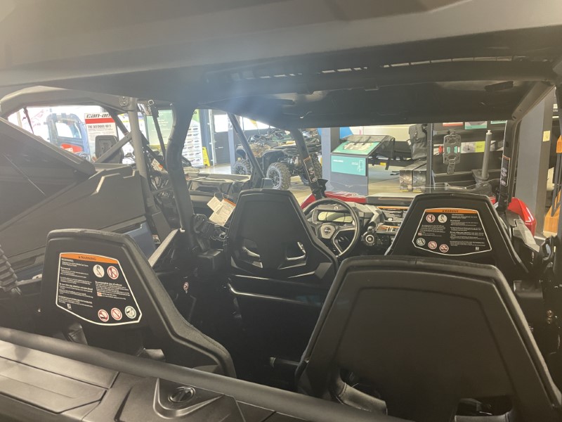 2025 Can-Am 6KSB Side by Side