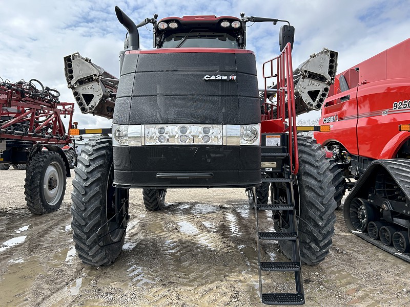 2026 Case IH TRIDENT 5550 Fertilizer Spreader