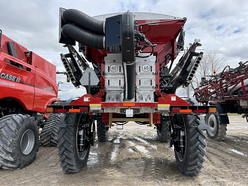 2026 Case IH TRIDENT 5550 Fertilizer Spreader