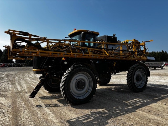 2014 RoGator RG1300 Sprayer/High Clearance