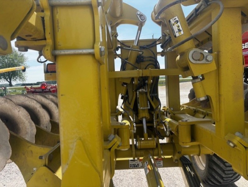 2022 Degelman PRO-TILL 17N Compact Disc