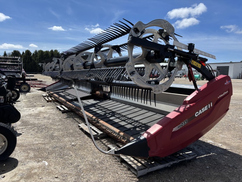 2023 MacDon FD235 Header Draper Flex