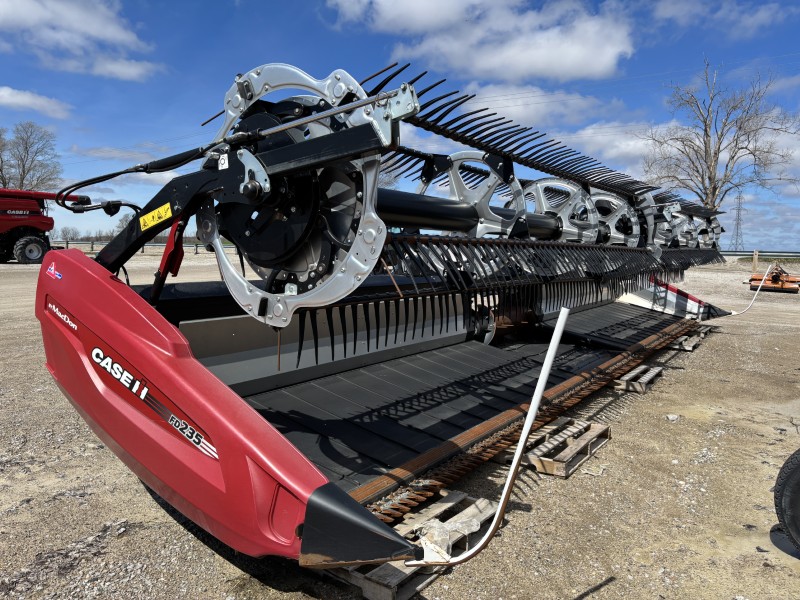 2023 MacDon FD235 Header Draper Flex