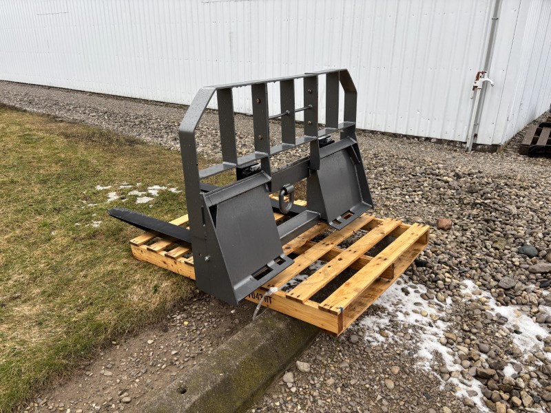2025 CNH HD5548AO600 Pallet Fork
